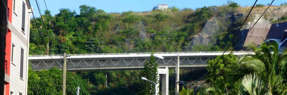 15 mai 2014- St-Paul - Viaduc de la route des Tamarins