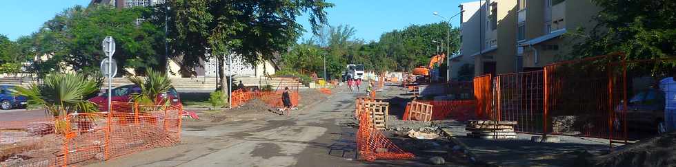 4 juin 2014 - St-Pierre - Rue du Pre Favron - Travaux TCSP