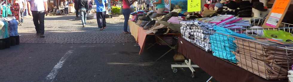 15 juin 2014 -  Braderie Kar St-Louis