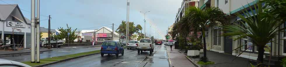 18 juillet 2014 - St-Pierre - Bd Hubert Delisle - Pisre cyclable