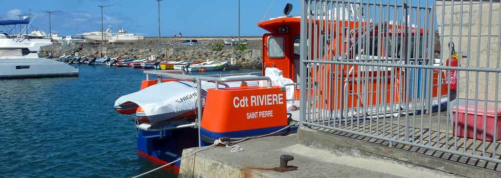 1er octobre 2014 - Port de St-Pierre - Vedette Commandant Rivire