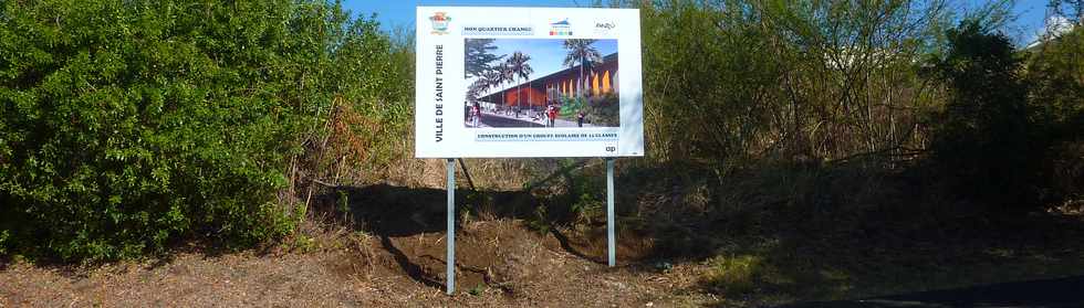 5 octobre 2014 - St-Pierre - Construction d'un nouveau groupe scolaire à Bois d'Olives