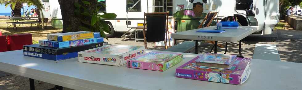 22 octobre 2014 - St-Pierre - Bibliobus aux jardins de la plage