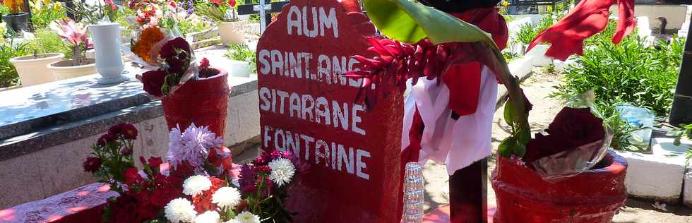 5 novembre 2014 - St-Pierre - Cimetière - Tombe de Sitarane -