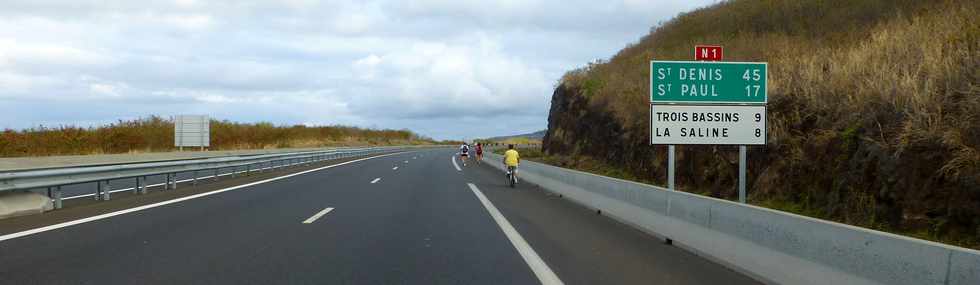 16 novembre 2014 - Route des Tamarins - Opration route libre -