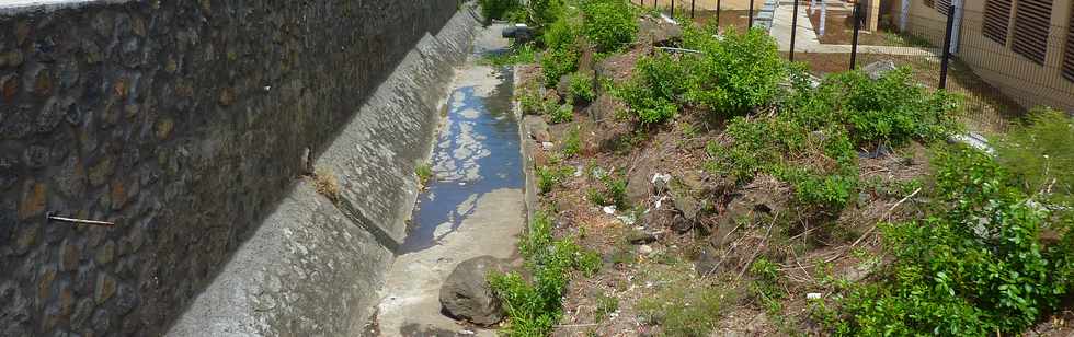 19 novembre 2014 - St-Pierre - ANRU Ravine Blanche - Canal Sorma