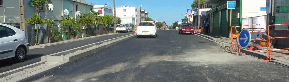 7 dcembre 2014 - St-Pierre - Travaux TCSP rue du Pre Favron