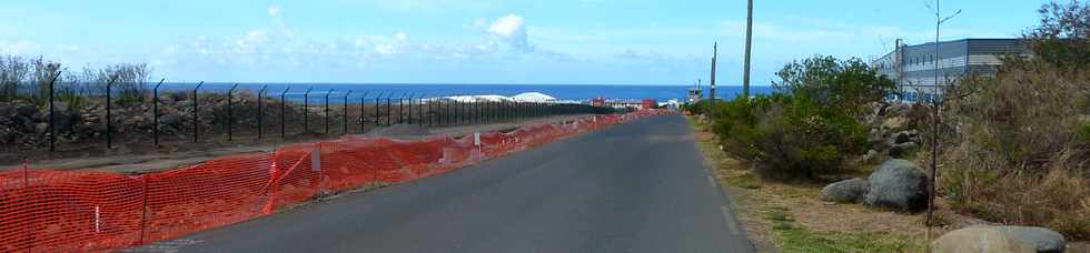 7 dcembre 2014 - St-Pierre -  Travaux sur le chemin de l'arodrome