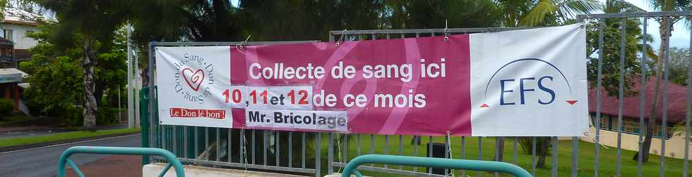 8 février 2015 - St-Pierre -  Banderole collecte de sang ZAC Canabady