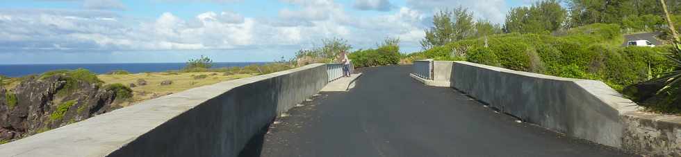 5 avril 2015 - St-Pierre - Rouverture du pont sur la ravine des Cafres