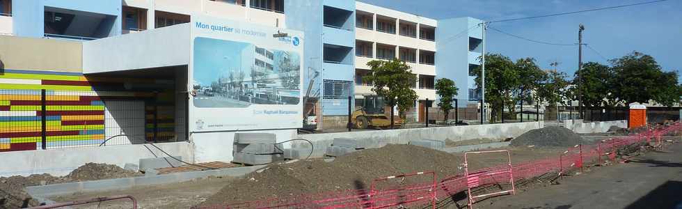 3 mai 2015 - St-Pierre - Ecole Raphal Barquissau - Travaux