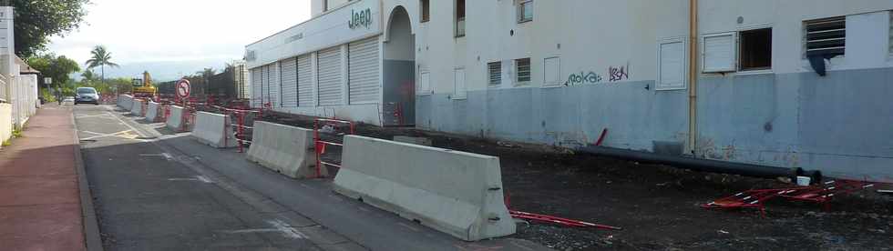 10 mai 2015 - St-Pierre - Travaux TCSP Avenue Luc Donat