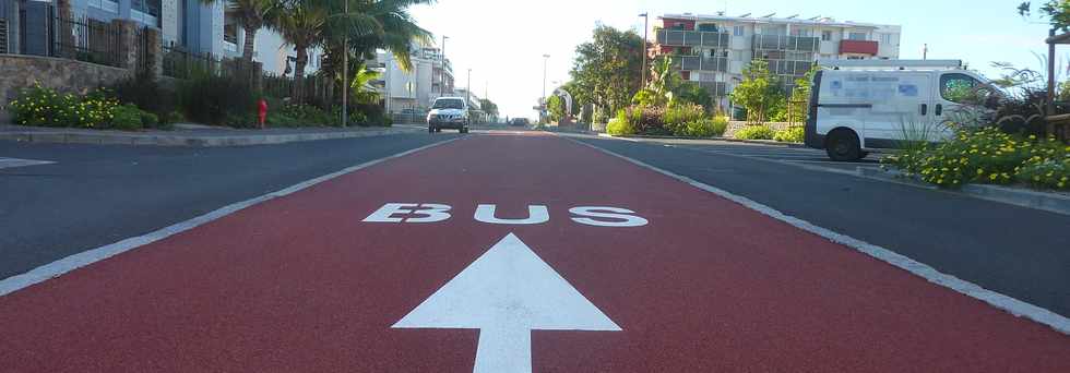 17 mai 2015 - St-Pierre - Chantier TCSP entre ouest - Rue du Pre Favron