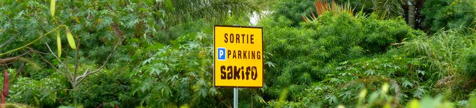 7 juin 2015 - St-Pierre - Sortie parking Sakifo