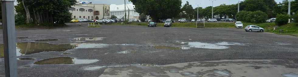 7 juin 2015 - St-Pierre - Bd Hubert-Delisle - Parking Albany