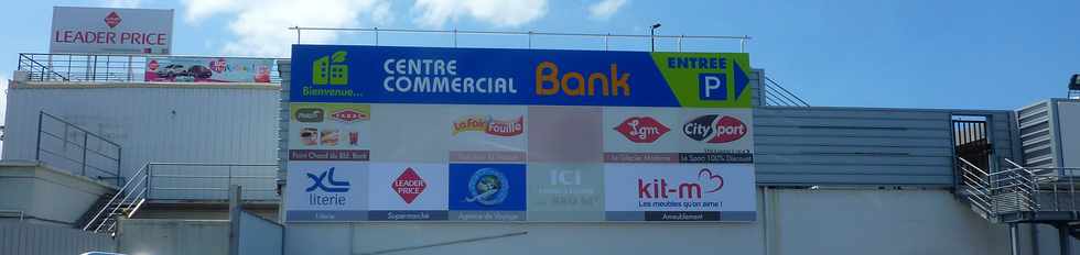 9 octobre 2015 - St-Pierre -Centre commercial Bank