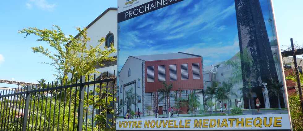 18 octobre 2015 - St-Pierre - Grands Bois - Nouvelle médiathèque