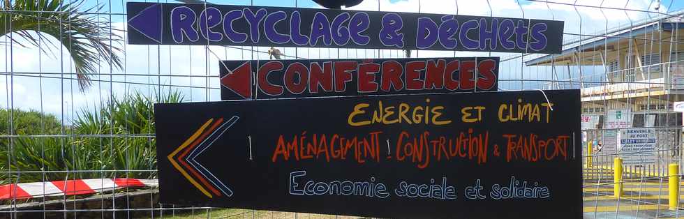 8 novembre 2015 - St-Pierre - Front de mer - Alternatiba pi - Village des alternatives  -