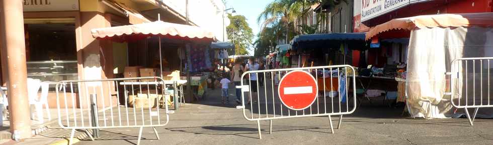 8 mai 2016 - St-Pierre - Fte commerciale