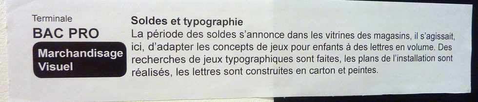 25 mai 2016 - St-Pierre - Capitainerie- Exposition du LP François de Mahy - L'art hors les murs ... lycéens -