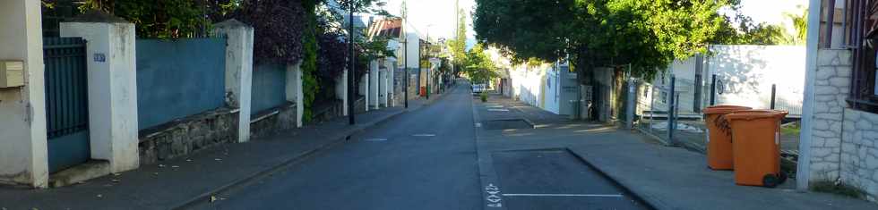 12 juin 2016 - St-Pierre - Double-sens cyclable de la rue Archambeaud