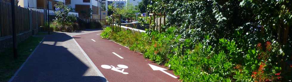 4 septembre 2016 - St-Pierre - Ravine Blanche - ANRU - Pistes cyclables