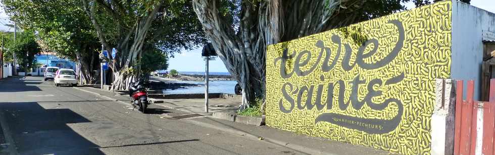 16 septembre 2016 - St-Pierre - Terre Sainte -  Fresque de l'artiste Micheline Lebon