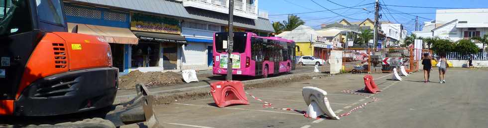 16 septembre 2016 - St-Pierre - Travaux TCSP rue du Four  Chaux