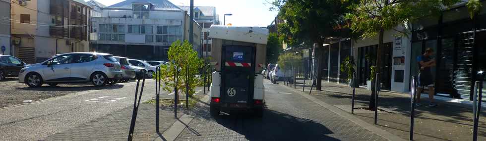 9 octobre 2016 - St-Pierre -  Zac du Mail - Nettoyage urbain