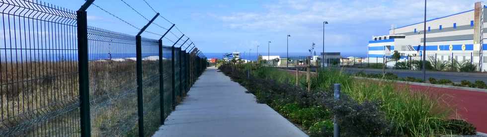 30 octobre 2016 - St-Pierre - Chemin de l'arodrome - Piste cyclable - voie TCSP