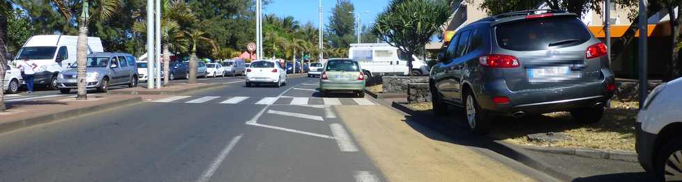 6 novembre 2016 - St-Pierre - Ravine Blanche - Brocante