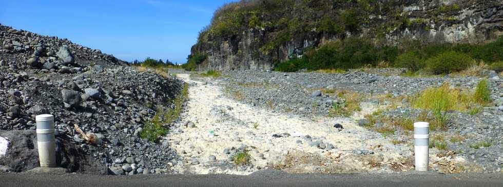 20 novembre 2016 - St-Louis -Radier du Ouaki - Bras de Cilaos  sec