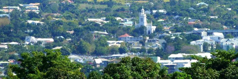 20 novembre 2016 - La Rivire - Chemin Piton - Vue sur l'glise