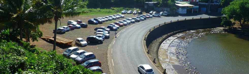 17 mars 2017 - St-Pierre - Parking dans la rivire d'Abord