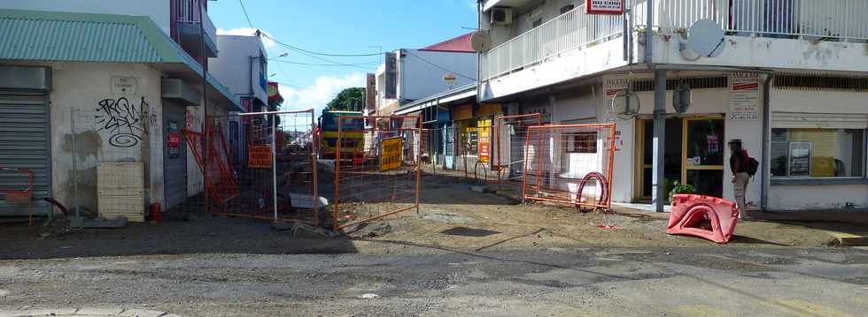 5 avril 2017 - St-Pierre - Rue des Bons-Enfants - Travaux TCSP