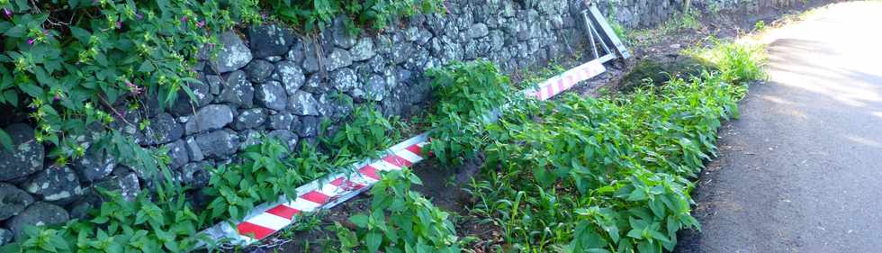 7 avril 2017 - St-Pierre - Ravine des Cabris - Chemin Lenormand - Barrire radier