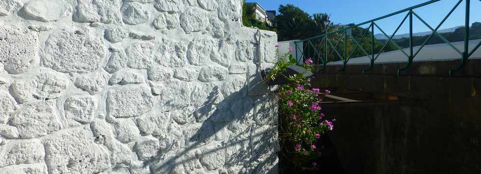 9 avril 2017 - St-Pierre - Escalier vers le souterrain de la rivire d'Abord -