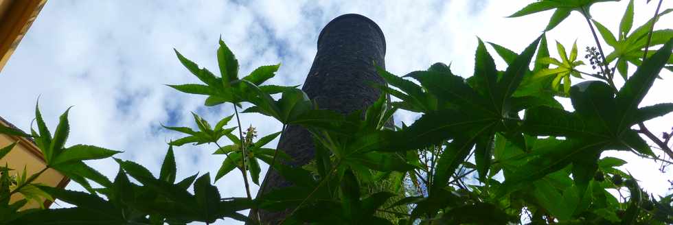 20 avril 2017 - St-Pierre - Chemine de l'ancienne distillerie Isautier