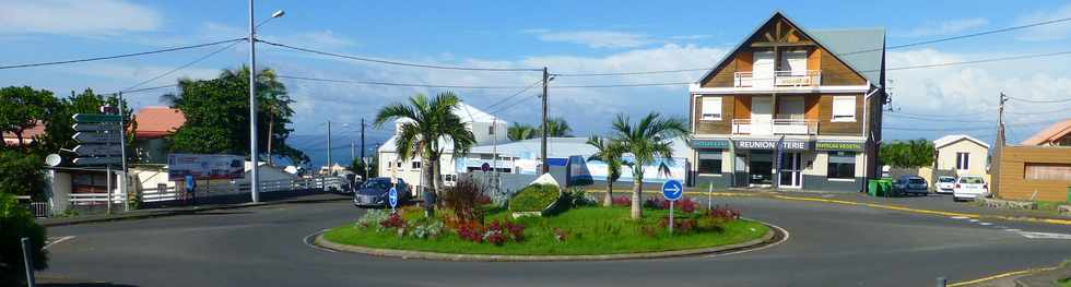 26 avril 2017 - St-Pierre - Terre Sainte - Rond-point des pcheurs