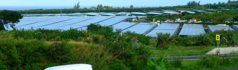 7 mai 2017 - St-Pierre -   Ferme solaire centrale photovoltaque Vulcain - Jayme da Costa Energie - 3 960 kWp