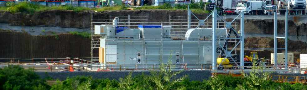 chantier de construction par Albioma - ex-Sechilienne-Sidec, de la turbine à combustion ...