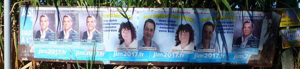 21 mai 2017 - St-Pierre - Ravine des Cabris - Panneaux électoraux