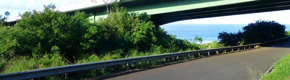 25 juin 2017 - St-Pierre - Grands Bois - Voie cannire - Pont de la ravine de l'Anse