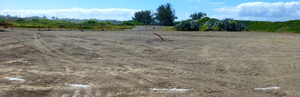 3 dcembre 2017 - St-Pierre - Chantier de l'amnagement du littoral ouest -  Placette en roue de charrette