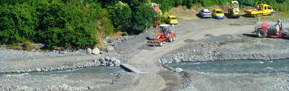 23 mars 2018 - St-Pierre - Entre-Deux - Vue sur le radier du Ouaki -