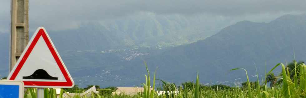 22 avril 2018 - St-Pierre - Ligne Paradis -  Vue sur les Makes