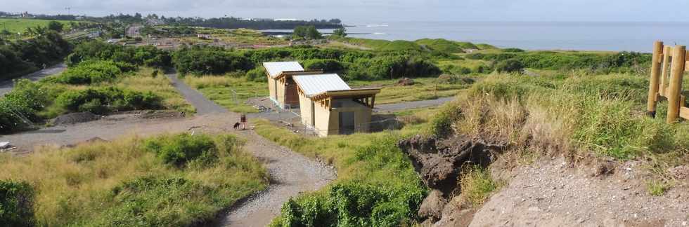 22 avril 2018 - St-Pierre - Chantier amnagement littoral ouest - Sanitaires