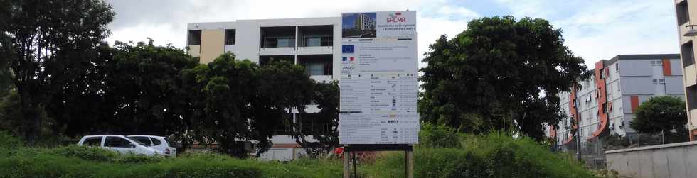 22 avril 2018 - St-Pierre - Ravine Blanche - Rénovation immeubles SHLMR