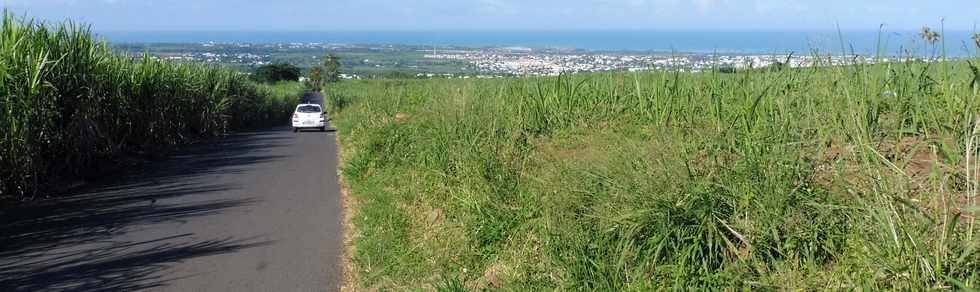 4 mai 2018 - La Rivire - Vue vers St-Louis-  Chemin Lare