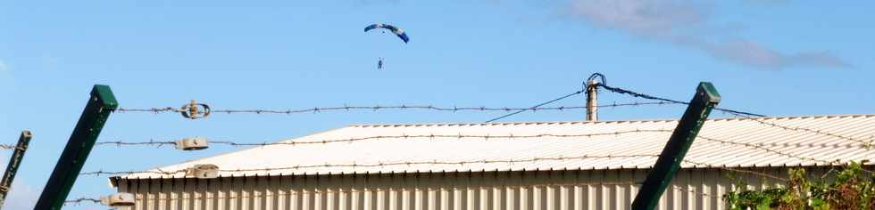 3 juin 2018 - St-Pierre - Pierrefonds - Aroport  - Parachutiste